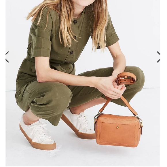 Madewell Transport Camera Bag - Picture 7 of 9